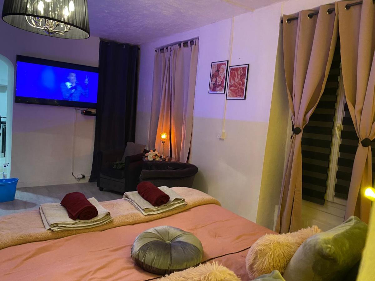 Cosy & Spa Appartement Luxe Jacuzzi Sauna Suite Cristal Avignon Exterior foto